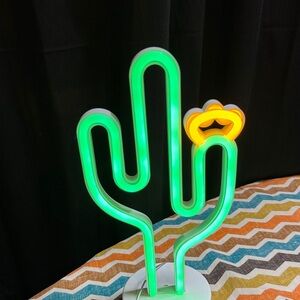 Green Cactus Neon Light